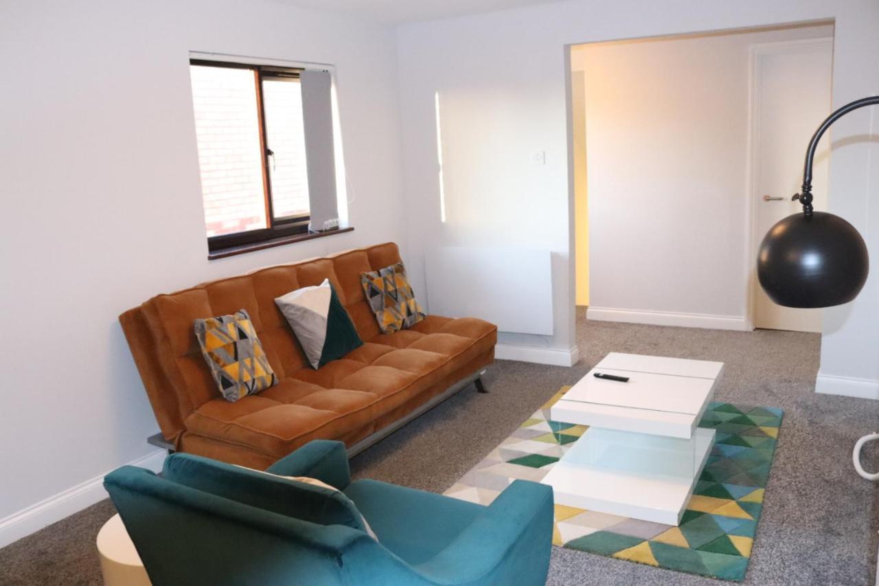 Garland Modern Apartment With Private Garden & Parking Dartford 5 Eksteriør billede