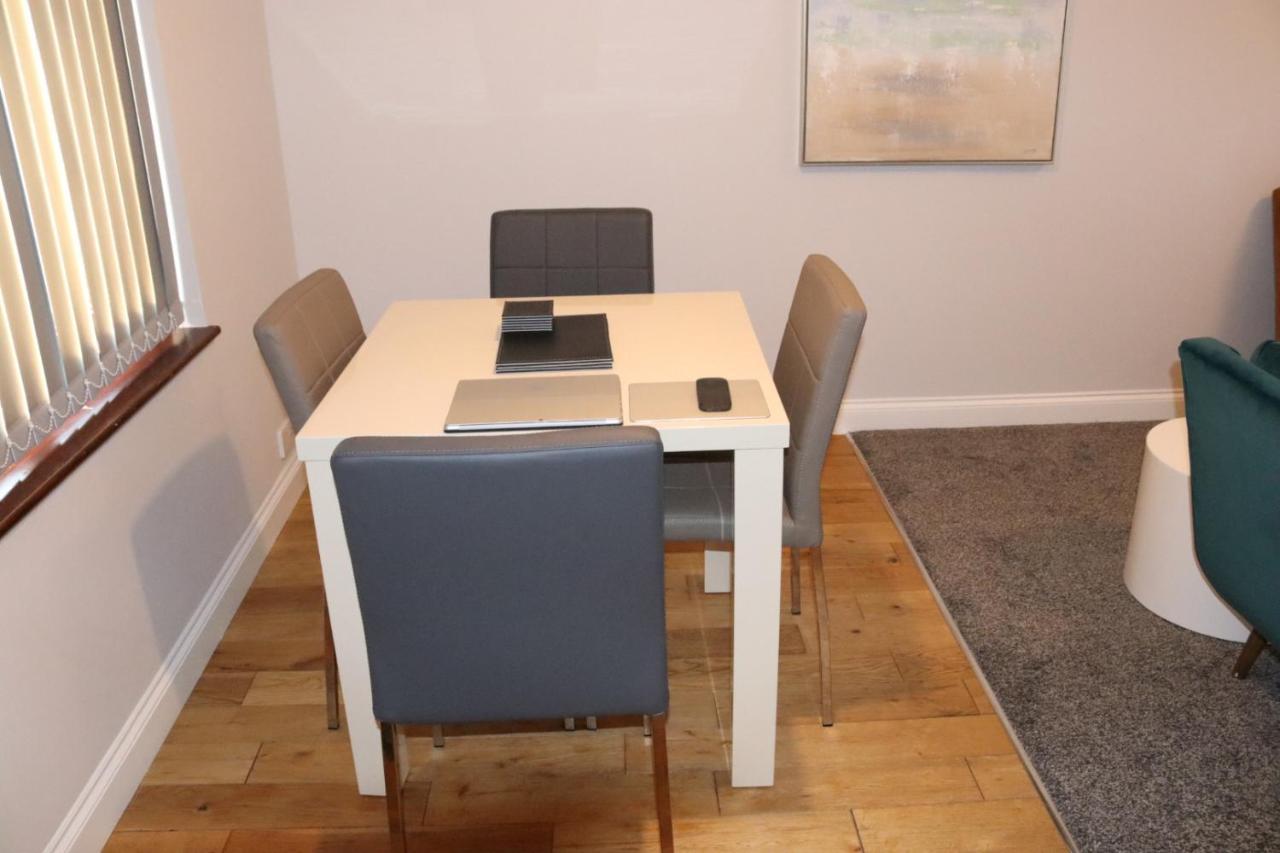 Garland Modern Apartment With Private Garden & Parking Dartford 5 Eksteriør billede