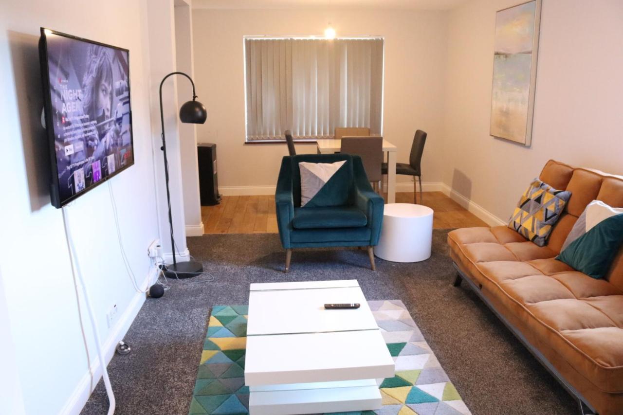 Garland Modern Apartment With Private Garden & Parking Dartford 5 Eksteriør billede