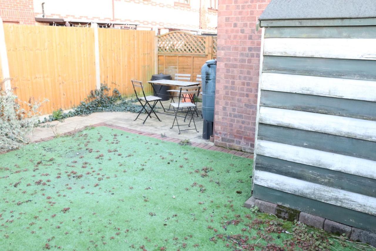 Garland Modern Apartment With Private Garden & Parking Dartford 5 Eksteriør billede