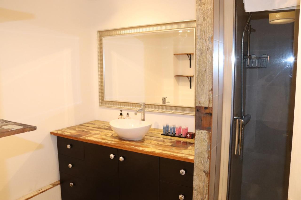 Garland Modern Apartment With Private Garden & Parking Dartford 5 Eksteriør billede